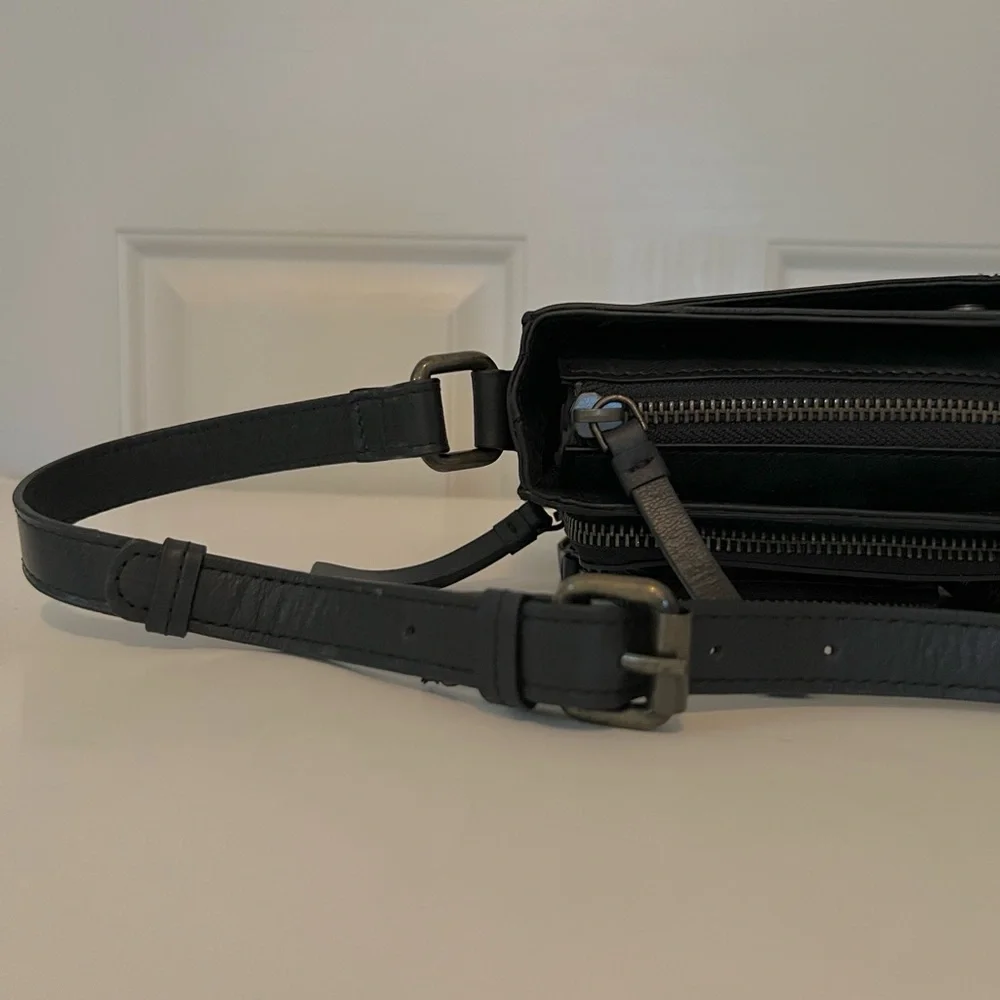 Lucky Brand Crossbody Leather Bag Black - Picture 5 of 9